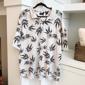 Men’s Hawaiian print Izod polo B2